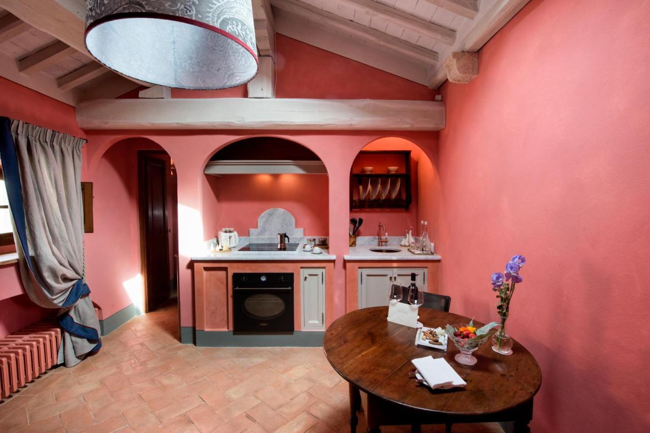 Borgo Pignano Tuscany Exterior foto