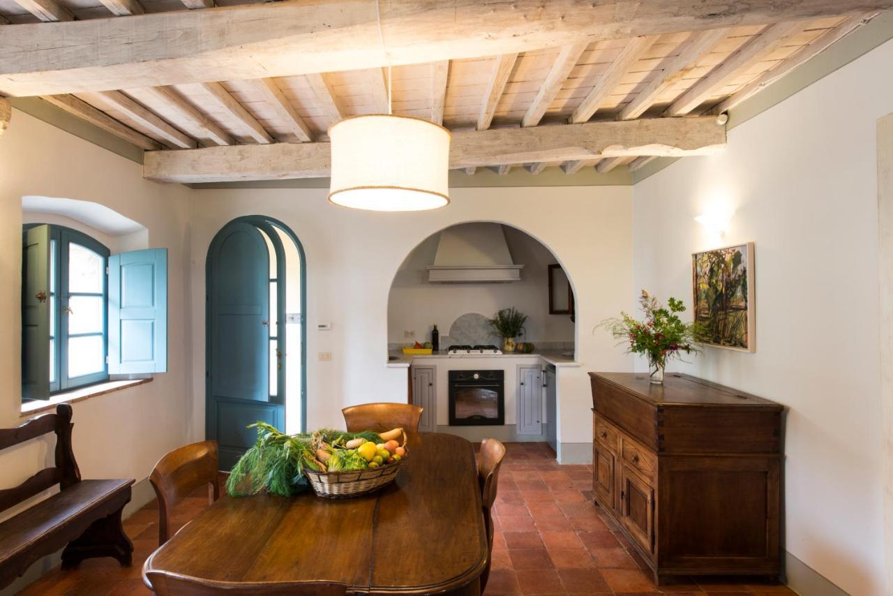 Borgo Pignano Tuscany Exterior foto