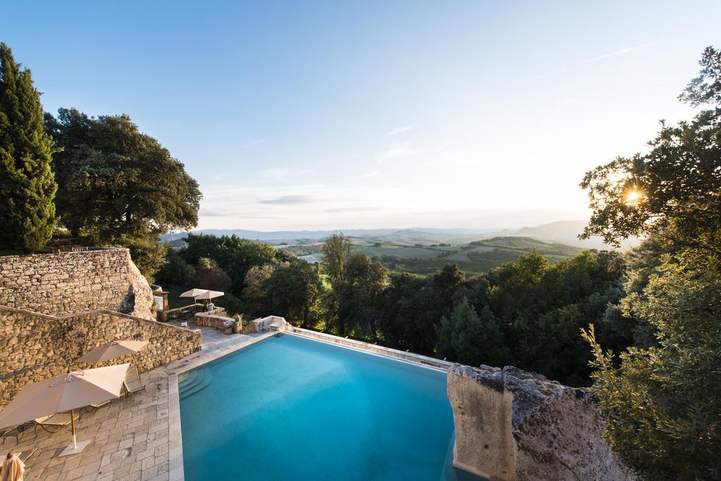 Borgo Pignano Tuscany Exterior foto